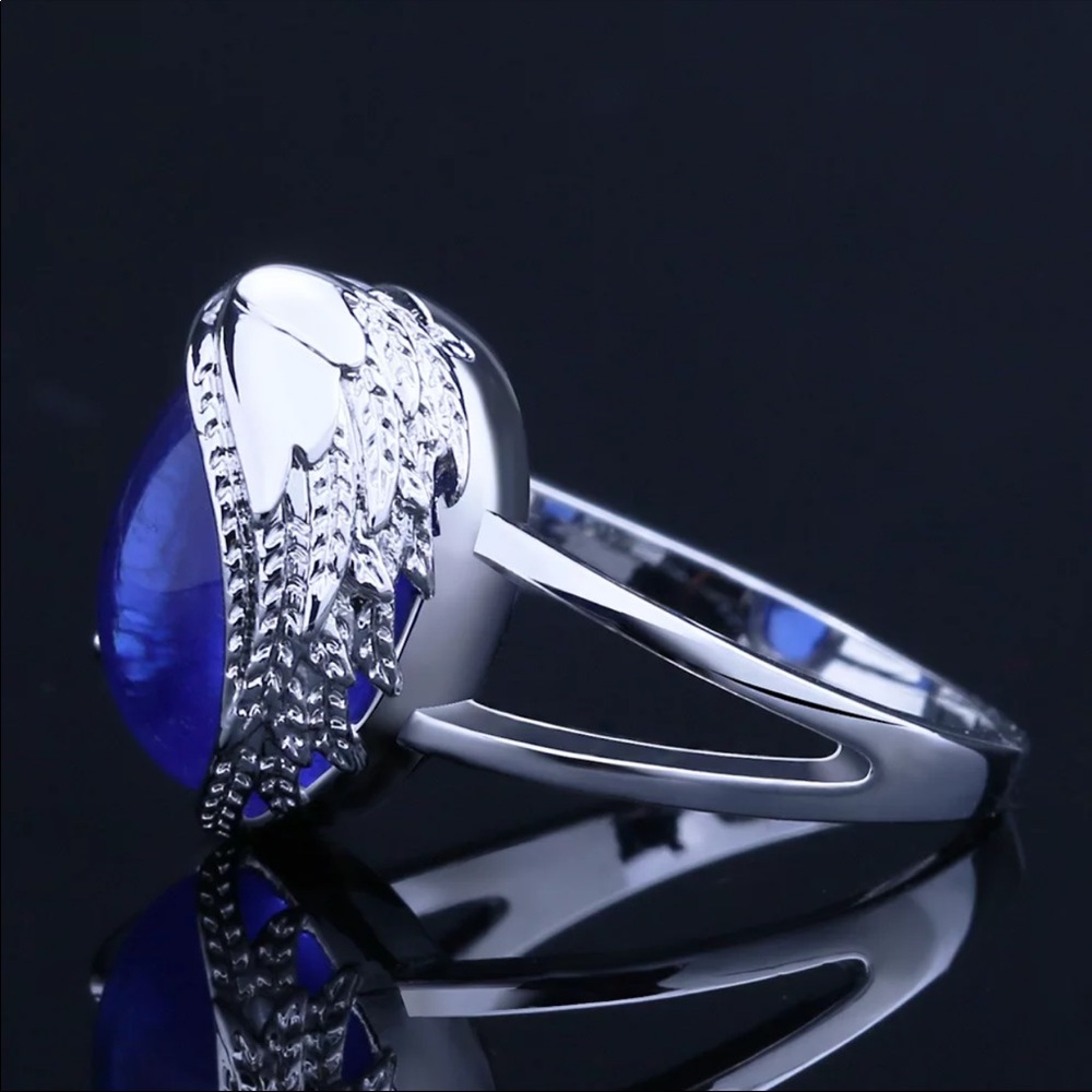 New Delicate Oval Cut Silver Blue Zircon Ring - Picture 4 of 6